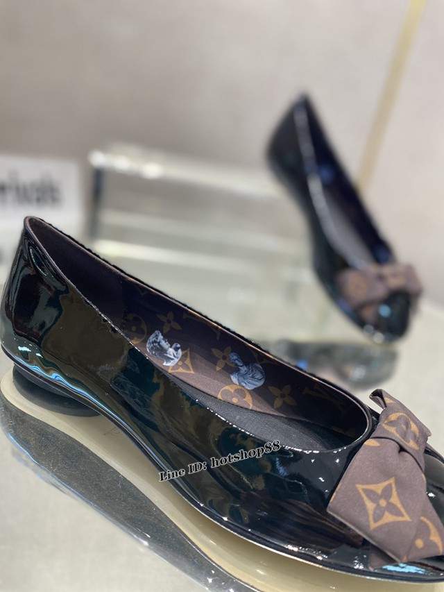 LV專櫃新款芭蕾舞鞋 路易威登Popi平底芭蕾舞鞋 dx2349